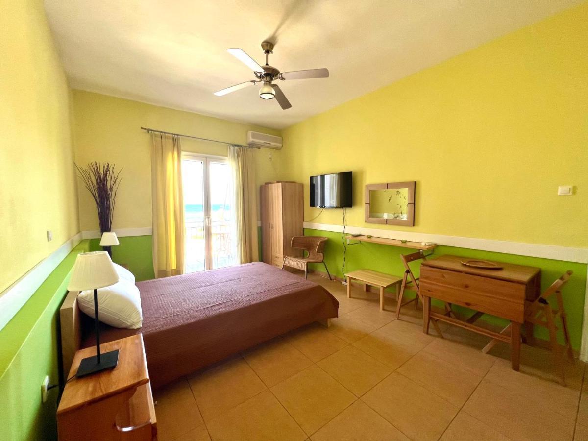 Grand Apartments Nea Koroni Exteriér fotografie